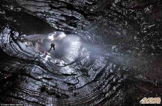 叠入深渊新手上手有点懵？这些思路能帮你稳住.